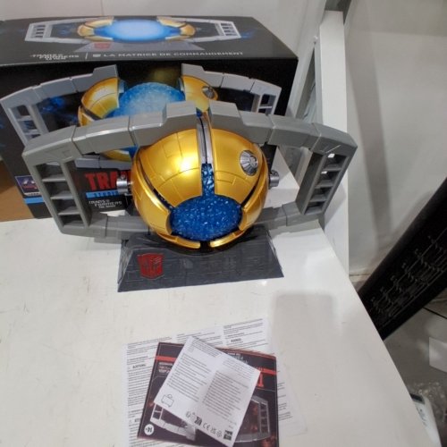 TRANSFORMERS STUDIO SERIES "THE MATRIX OF LEADERSHIP" INTERACTIVE COLLECTIBLE PROP REPLICA - MULTI-COLOUR (MODEL: G18895S01) image 4