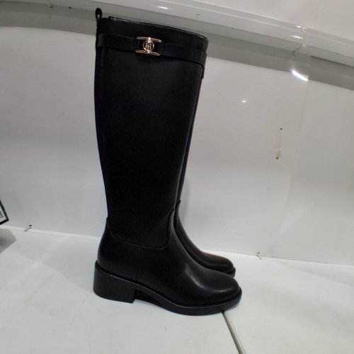 WOMEN'S TOMMY HILFIGER IVIANN KNEE HIGH BOOTS - 6M - BLACK/GOLD image 3
