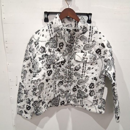 WOMEN'S PAISLEY PRINT QUILTED BOMBER JACKET - LARGE - IVORY/BLACK image 2