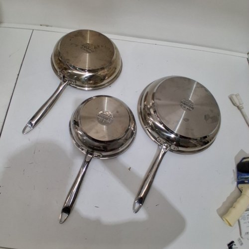3PC MEYER ACCOLADE INDUCTION OVEN SAFE NO DRIP PROFESSIONAL COOKWARE PAN SET - 8" / 9.5" / 11" - STAINLESS STEEL (MODEL: 1801554) image 4