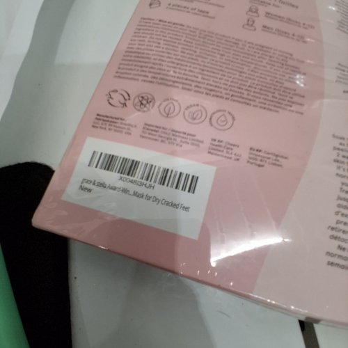 **RECENTLY EXPIRED** 2PR GRACE & STELLA LAVENDER EXFOLIATING FOOT PEEL MASK - 2 X 45 ML image 4