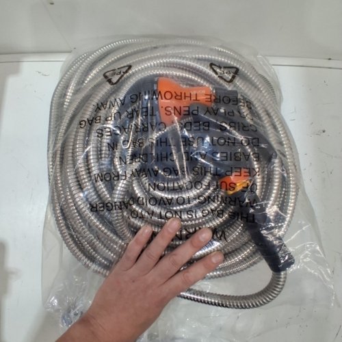 VEVOR STAINLESS STEEL NO-KINK GARDEN HOSE WITH 10 FUNCTION NOZZLE- 200FT -SILVER/ORANGE (MODEL:‎FHSS-06) image 3