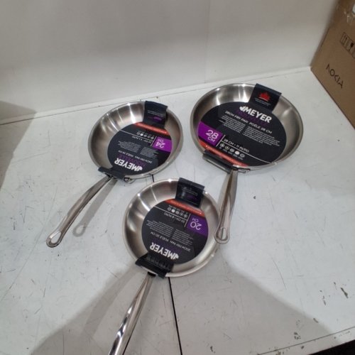 3PC MEYER ACCOLADE INDUCTION OVEN SAFE NO DRIP PROFESSIONAL COOKWARE PAN SET - 8" / 9.5" / 11" - STAINLESS STEEL (MODEL: 1801554) image 2