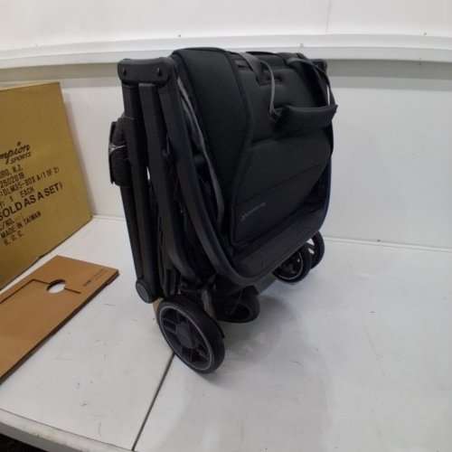 UPPABABY MINU V3 LIGHTWEIGHT FOLDABLE STROLLER - GREYSON (MODEL: ‎0803-MIN-NA-GRY) image 3