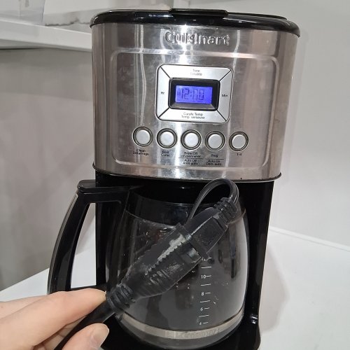 CUISINART PERFECTEMP 14-CUP PROGRAMMABLE COFFEE MAKER - STAINLESS STEEL/BLACK (MODEL: DCC-3200C) image 2