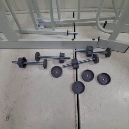 REGALO EASY STEP ADJUSTABLE METAL WALK-THROUGH GATE - 29" - 49" X 30" - WHITE - (MODEL: 1164EWDS) image 3