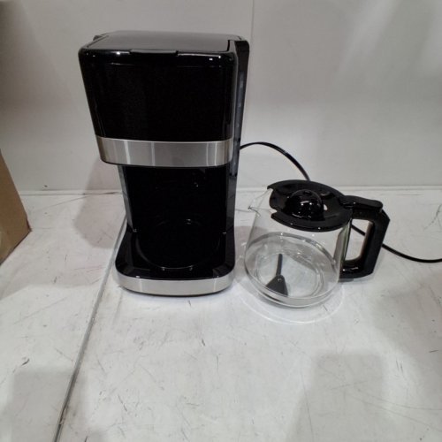 AMAZON BASICS 12 CUP DRIP COFFEE MACHINE WITH GLASS COFFEE POT AND SCOOP - 1.9QTS - BLACK (MODEL: CM9431E-UL) image 3