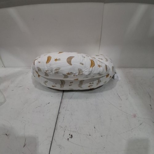 MOMCOZY ORIGINAL PLUS SIZE NURSING PILLOW - WHITE (MODEL: NP001) image 3