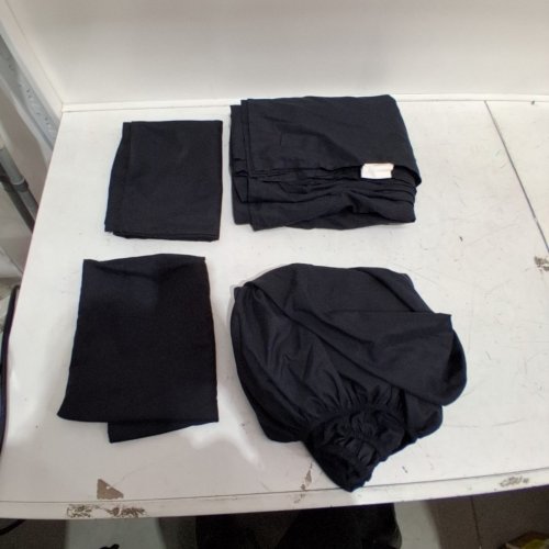 4PC MAINSTAYS MICROFIBER BED SHEET SET - DOUBLE - BLACK (ITEM: MS8502263422-14) image 3