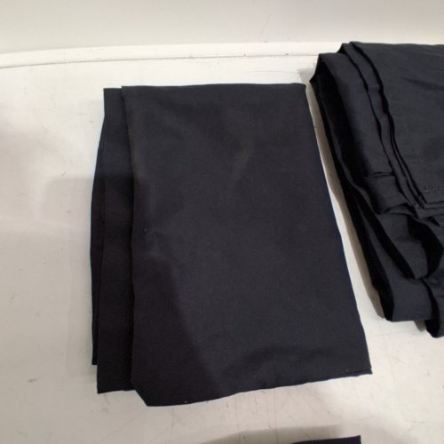 4PC MAINSTAYS MICROFIBER BED SHEET SET - DOUBLE - BLACK (ITEM: MS8502263422-14) image 4