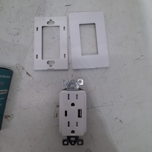 2PK BESTTEN 4.2A USB WALL RECEPTACLE OUTLET, 15A / 125VAC TAMPER-RESISTANT ELECTRICAL OUTLETS, UL/CUL CERTIFIED - WHITE image 3