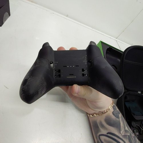 XBOX ELITE WIRELESS CONTROLLER SERIES 2 - XBOX ONE ELITE 2 CONTROLLER EDITION image 4