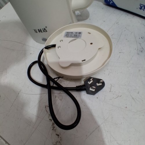 ELECTRIC KETTLE - 2.3L MAX - WHITE/STAINLESS STEEL (MODEL: Y-523A3) image 3