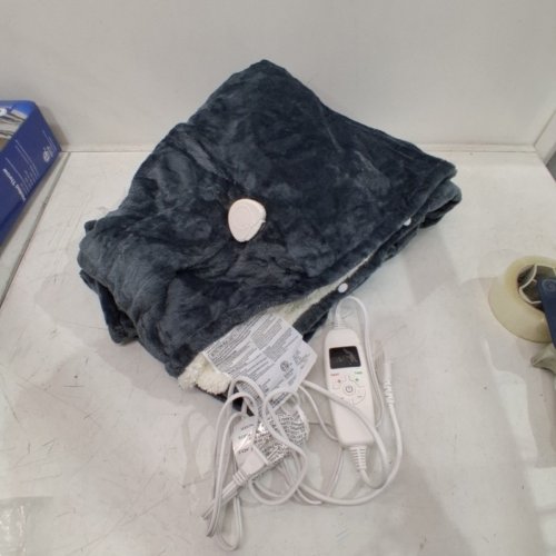 ELECTRIC BLANKET SOFT FLANNEL HEATING THROW- 50" X 60" - GREY image 2