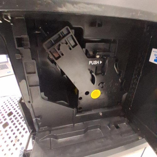PHILIPS 3200 SERIES LATTEGO FULLY AUTOMATIC ESPRESSO MACHINE WITH BUILT-IN GRINDER & MILK FROTHER - BLACK (MODEL: EP3241/54) image 9