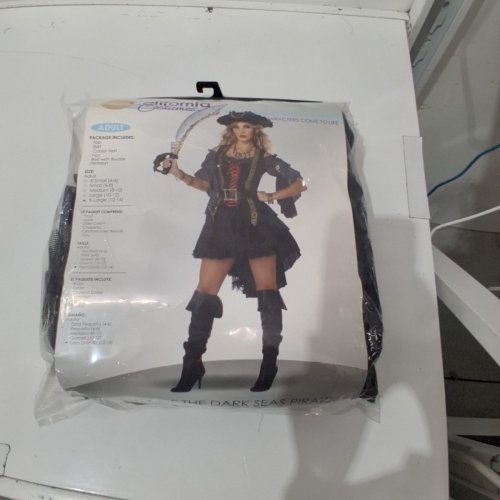 5PC WOMEN'S CALIFORNIA COSTUMES BEAUTY OF THE DARK SEAS PIRATE COSTUME - EXTRA LARGE (MODEL:5024-052) image 3