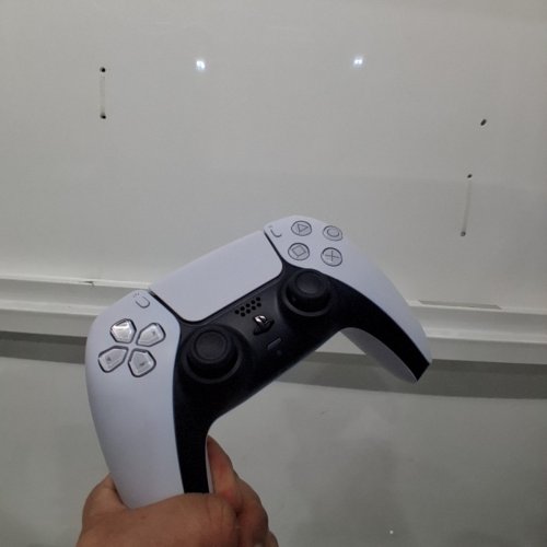SONY PLAYSTATION 5 SLIM *UPDATED MODEL* (PS5) CONSOLE WITH WIRELESS CONTROLLER - DISC EDITION - 1TB (MODEL: CFI-2115) image 15