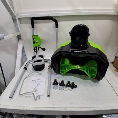 GREENWORKS CORDED SNOW THROWER - 10 AMP - 16" CLEARING WIDTH - GREEN/BLACK (MODEL: SNA103) image 2