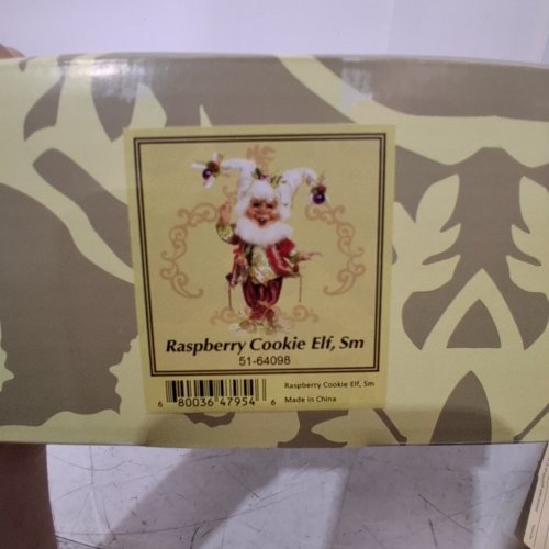 MARK ROBERTS LIMETED EDITION COLLECTABLE RASPBERRY COOKIE ELF FIGURINE - SMALL (MODEL: 51-64098) image 3