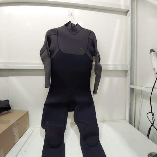 ION BACK ZIP AMP 4/3 FULL WETSUIT - MEDIUM - BLACK / GREY image 2