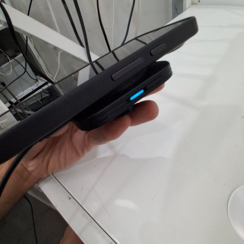 ESR CAR MOUNT CHARGER COMPATIBLE WITH MAGSAFE FOR IPHONE 16/15/14/13/12 - 15W - BLACK - (MODEL:2C522D) image 2