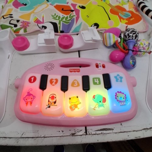 FISHER-PRICE BABY PLAYMAT GLOW & GROW KICK AND PLAY PIANO GYM - FOR NEWBORNS 0+ MONTHS - PINK (MODEL: HRB14) image 2