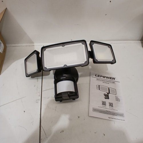 LEPOWER BATTERY POWERED LED FLOOD LIGHT- 3 HEAD MOTION- 1500LM,5000K - BLACK image 2