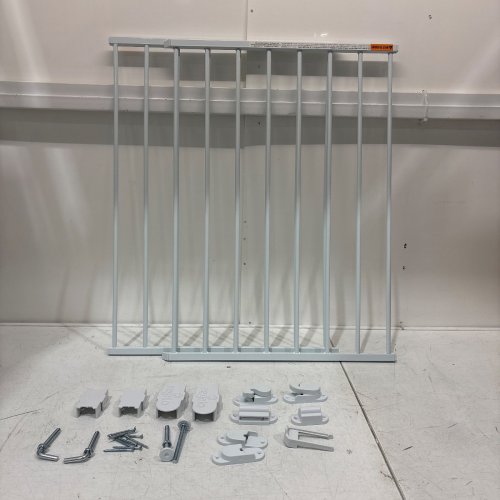 REGALO EXTRA WIDE 2-IN-1 TOP OF STAIRWAY AND HALLWAY SAFETY GATE WITH MOUNTING KIT - WHITE (MODEL: 1250) image 2