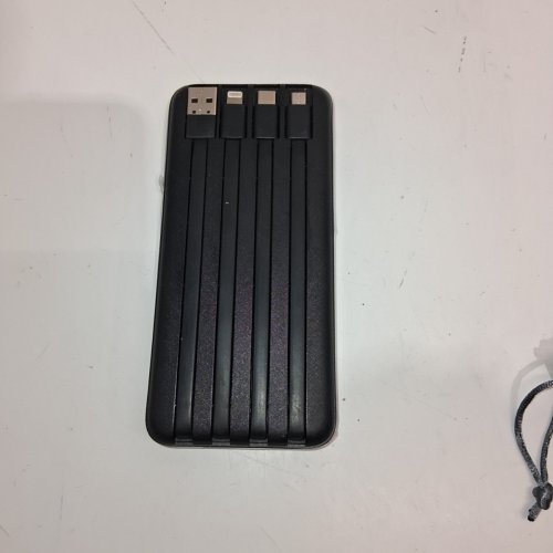 CHARMAST POWER BANK WITH BUILT IN CABLES - 10000 MAH - 5 3/4" - BLACK (MODEL: W1148) image 4