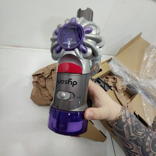 DYSON V8 PLUS RECHARGEABLE HANDHELD STICK VACUUM CLEANER WITH ATTACHMENTS - GREY/PURPLE (MODEL: SV25) image 4