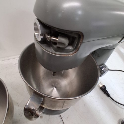CUISINART PRECISION MASTER ELITE DIGITAL STAND MIXER - 5.5QT - SILVER - (MODEL: CSM-D175BPCC) image 4