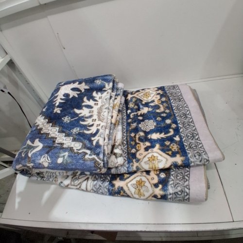 OPPODREAM WASHABLE AREA RUG WITH NON-SLIP BACKING - 8FT X 10FT - BLUE/GOLD (MODEL: OP-600-BU7-8 X 10FT) image 4