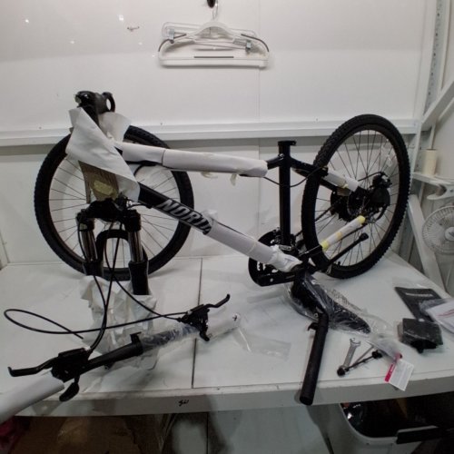 NORTROCK XCW 21 SPEED MOUNTAIN CROSSOVER BIKE - 26" - BLACK (MODEL: 2465429) image 5
