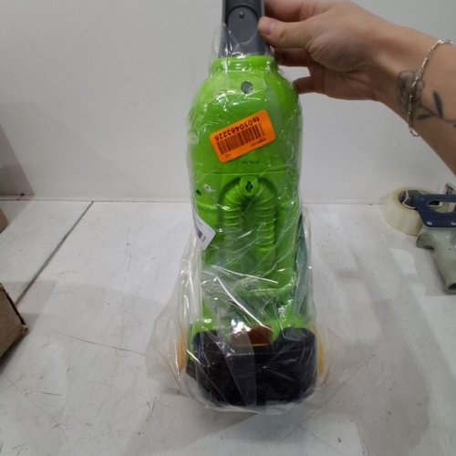 LEAP FROG PICK UP & COUNT VACUUM TOY WITH LIGHTS & SOUNDS - GREEN (MODEL: 6110) image 3