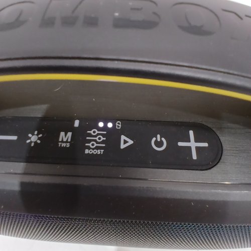 IHOME RECHARGEABLE / REMOTE CONTROL / COLOR-CHANGING SPLASHPROOF / BLUETOOTH BOOMBOX SPEAKER - BLACK (MODEL: IBT920B.EXV24) image 3