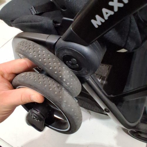 MAXI-COSI LEONA ULTRA COMPACT STROLLER - BLACK/BROWN - (MODEL:01519CFNA) image 3