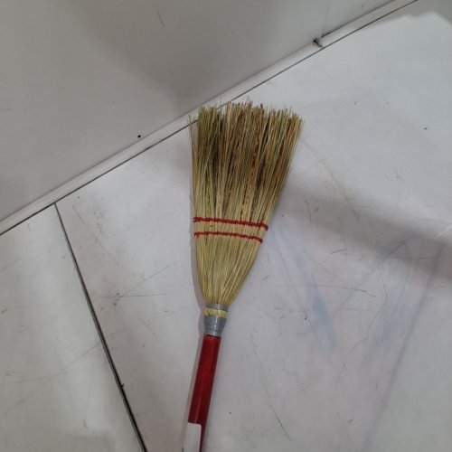 CARLISLE BLENDED CORN BROOM - 34" - RED / NATURAL (STYLE: 3681) image 3
