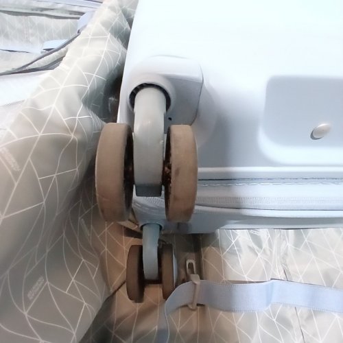 2PC AMERICAN TOURISTER ROLLING SUITCASE SET - 30"/28" - LIGHT BLUE image 5