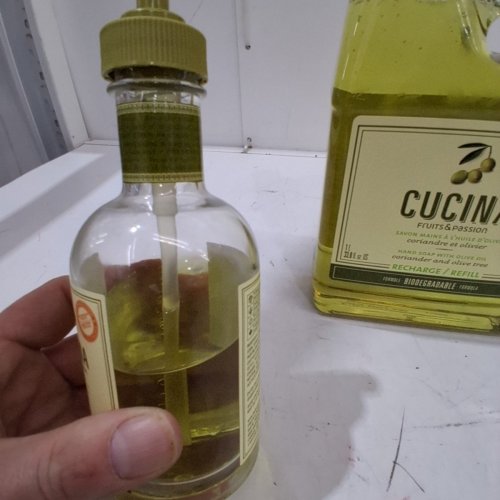2PC CUCINA CORIANDER & OLIVE TREE HAND SOAP REFILL AND PUMP DISPENSER - 1L REFILL AND 200 ML BOTTLE (MODEL: 2060782) image 4
