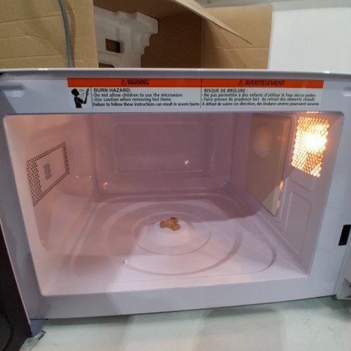 COMFEE COUNTERTOP MICROWAVE OVEN - 0.7 CU.FT/700W - WHITE (MODEL: CM-M201K(WH)) image 6