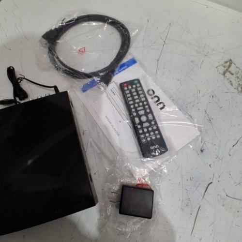 ONN. HDMI DVD PLAYER - BLACK (MODEL: 100144581) image 4