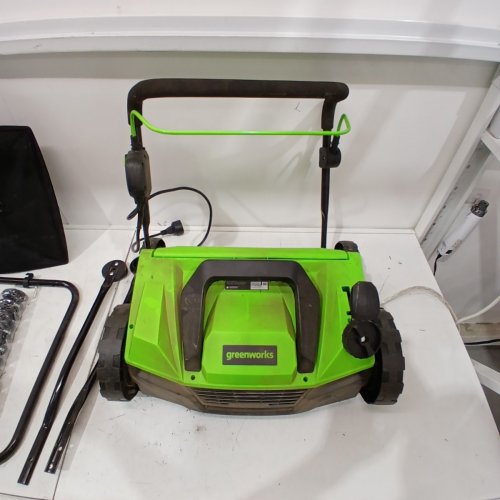 GREENWORKS CORDED ELECTRIC DETHATCHER & SCARIFIER WITH 2-IN-1 LAWN TOOL WITH STAINLESS STEEL TINES, 3-POSITION DEPTH ADJUSTMENT, QUICK-SWAP ATTACHMENTS, 7" WHEELS AND FOLDABLE HANDLES - 13 A 14" - GREEN / BLACK (MODEL:DT13B00) image 3