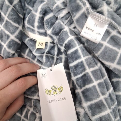 2PC WOMENS UNISEX HERUNQING FLEECE PAJAMAS SET - MEDIUM - GREY/WHITE PLAID image 2