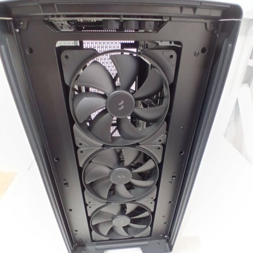 FRACTAL DESIGN NORTH MID TOWER COMPUTER CASE WITH GLASS WINDOW - CHARCOAL BLACK WITH TINTED GLASS (MODEL: FD-C-NOR1C-02) image 6