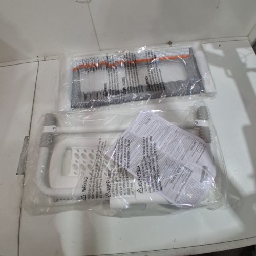 SAFETY 1ST 36" TOP-OF-MATTRESS BED RAIL - GREY (MODEL: BR017CEIU) image 2