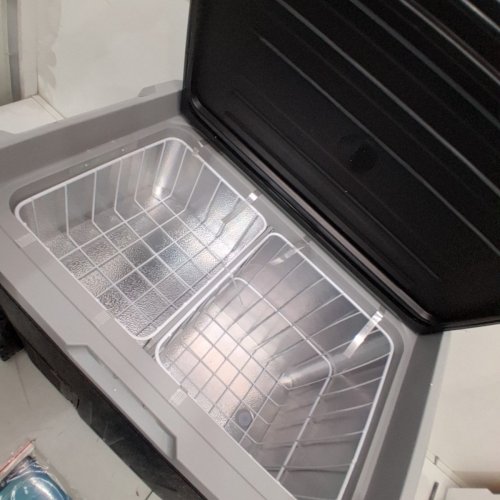 EUHOMY PORTABLE ELECTRIC REFRIGERATOR - 35L CAPACITY - BLACK (MODEL: CFB-35) image 7