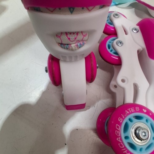 7PC GIRL'S CHICAGO SKATES INLINE TRAINING ROLLER SKATE SET WITH HELMET AND PROTECTIVE PADS - SIZE J10 TO 13 -PINK/WHITE/BLUE image 3