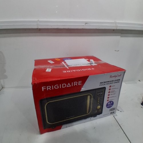 FRIGIDAIRE RETRO MICROWAVE OVEN - 0.7CU.FT - 700W - RETRO BLACK/GOLD (MODEL: EMW788-BLACKGLD) image 8