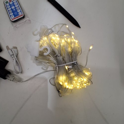 OXYLED 300 LED OUTDOOR SOLAR POWERED CURTAIN STRING LIGHTS -8.8FT - WARM WHITE, (MODEL: YY-33008) image 2