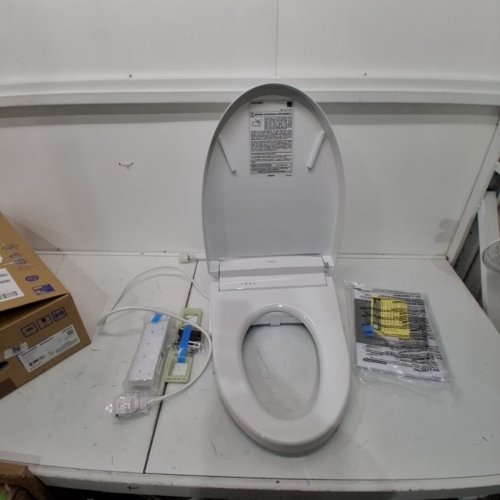 TOTOWASHLET S5 ELECTRONIC HEATED TOILET SEAT BIDET WITH CONTROLLER AND INSTANTANEOUS WATER HEATER - 21" X 15" - ELONGATED - WHITE (MODEL: SW3446#01) image 2
